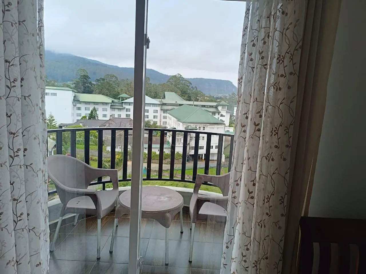 Glen Falls Apartment Nuwara Eliya Sri Lanka